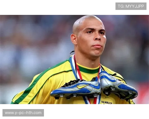 罗纳尔多辉煌足球人生从草根少年到世界巨星的传奇征程