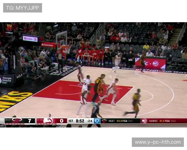 2015年NBA季后赛热火与老鹰的激烈对决回顾与分析